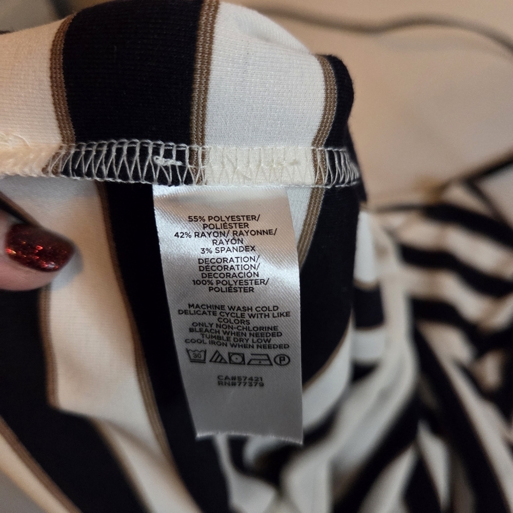 Ann Taylor Medium Striped Long Sleeve Popover Top - Picture 8 of 8